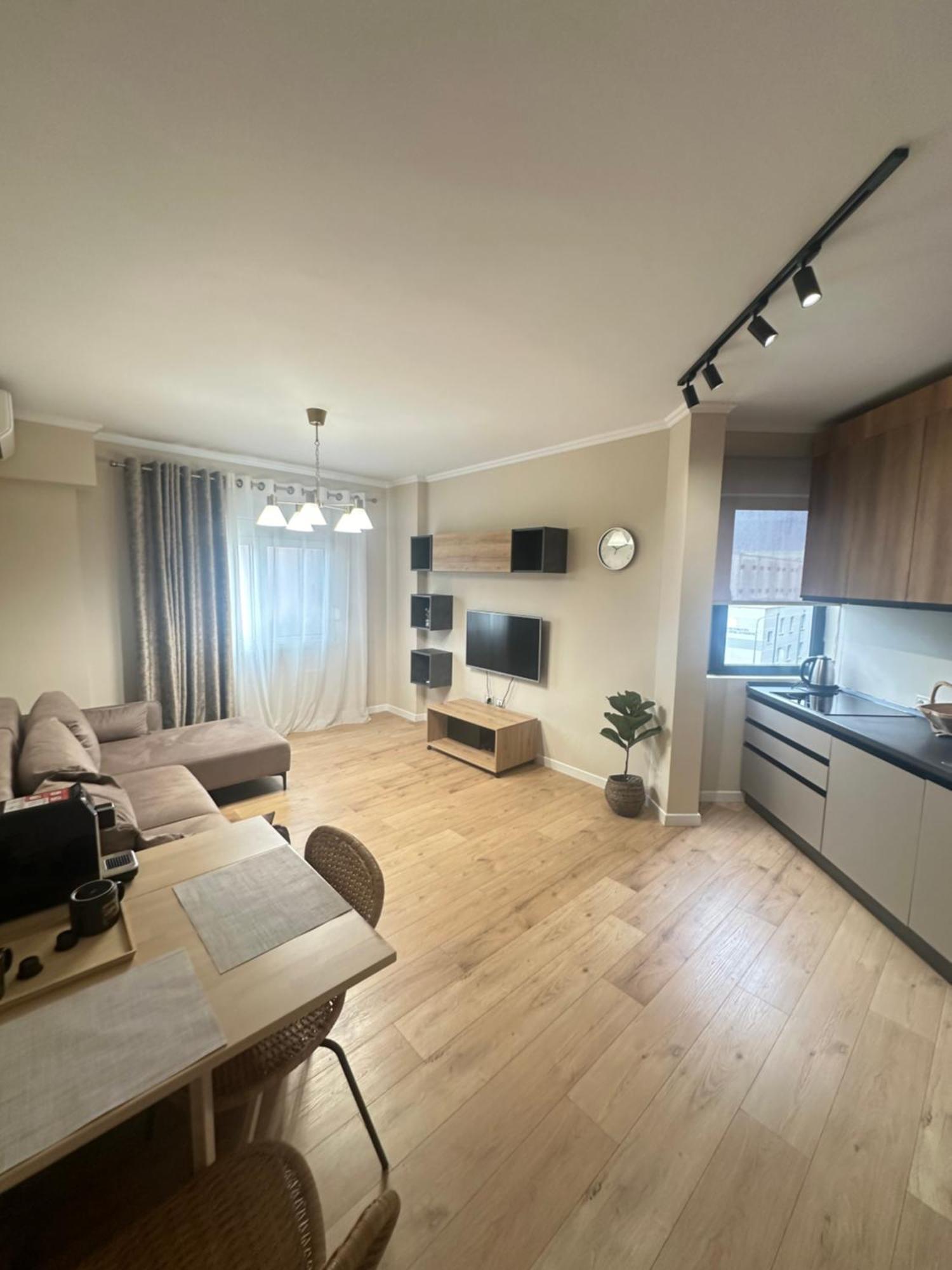 Appartement Eja 2 *